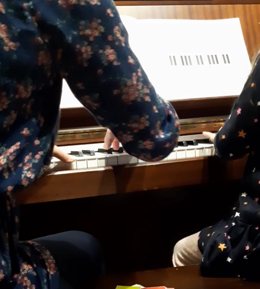 Nauka gry na pianinie