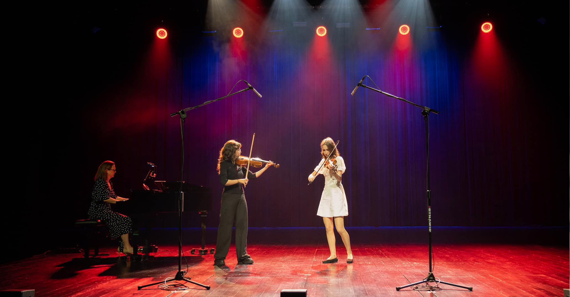 Eva Piłat - EvanaStudio